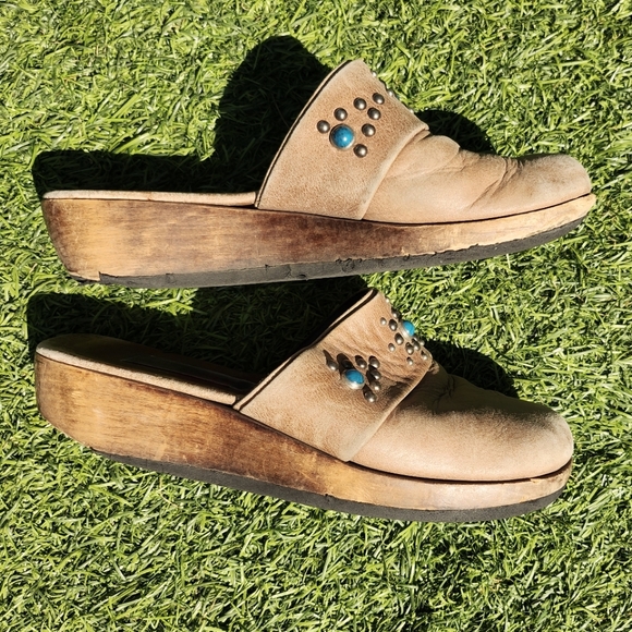 Brown Leather clogs size 7 - Picture 3 of 5